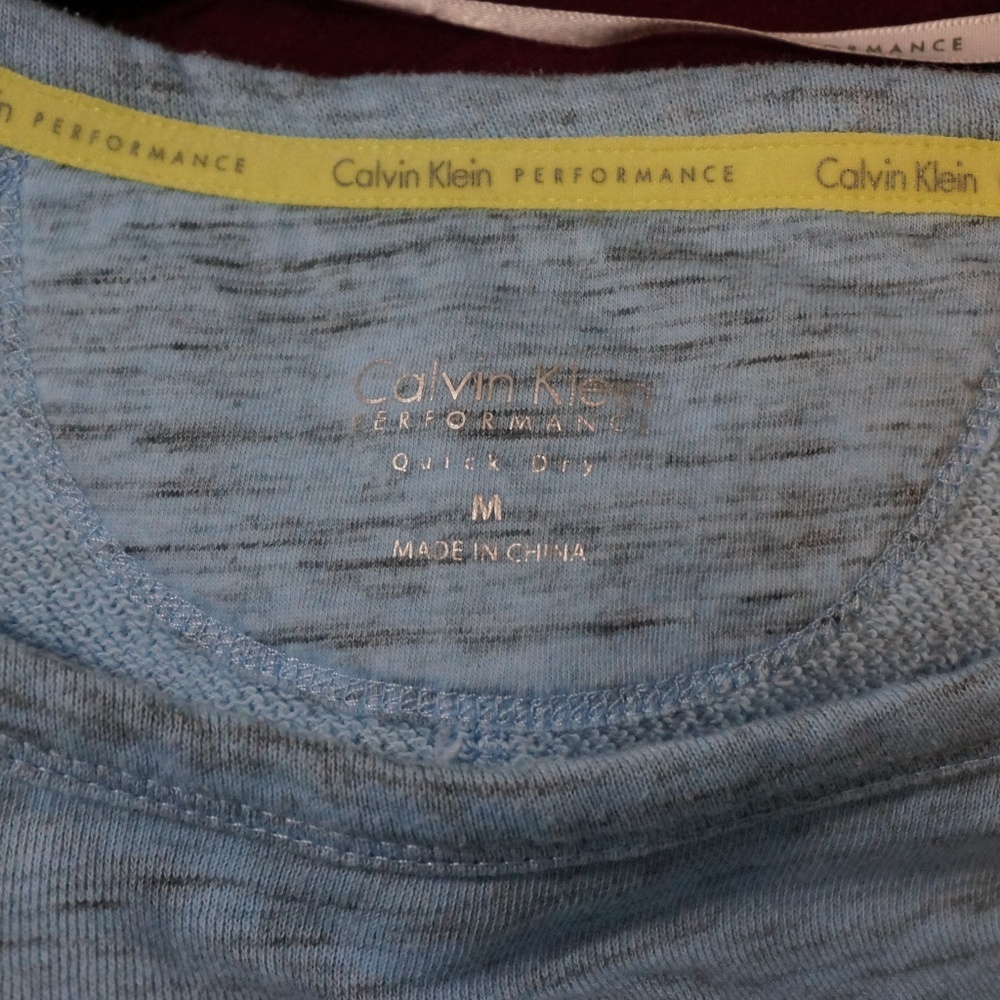 Calvin Klein Performance Quick Dry Blue Top - Picture 7 of 8